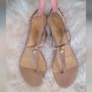 NEW Tan Michael Kors Sandals size 10